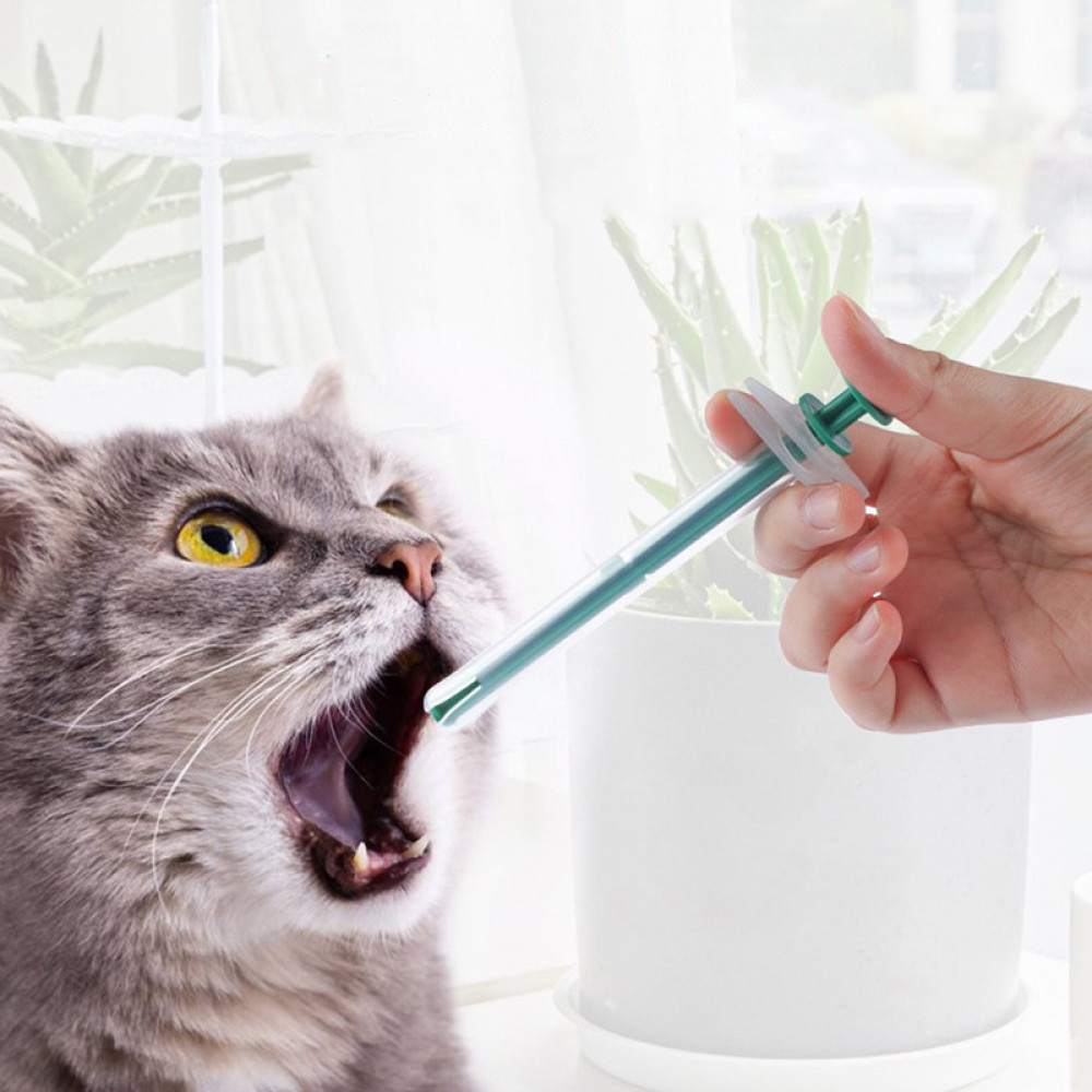 Pet Medicine Feeder 14ml Small Oral Syringe for Cat Dog